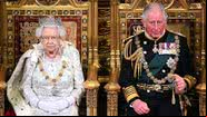 A rainha Elizabeth II ao lado do então príncipe Charles - Getty Images