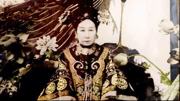 A imperatriz Cixi em fotografia - Domínio público