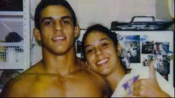 Priscila ao lado do irmão, o Vitor Belfort - Arquivo pessoal