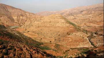 Fotografia aérea do sítio arqueológico de Tall adh-Dhahab al-Gharbi - Divulgação/Israel Finkelstein