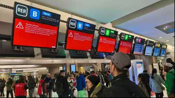 Serviços da estação Gare du Nord, em Paris, foram paralisados - Reprodução/X