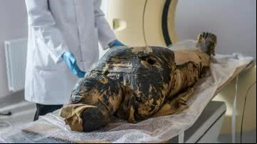 Registro da múmia - A. Leydo/The Warsaw Mummy Project