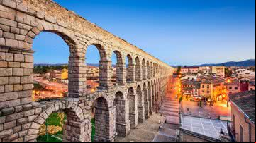 Arcos romanos em Segóvia - Getty Images