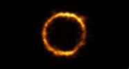 Galáxia SPT0418-47 - Divulgação: ALMA (ESO/NAOJ/NRAO), Rizzo et al.